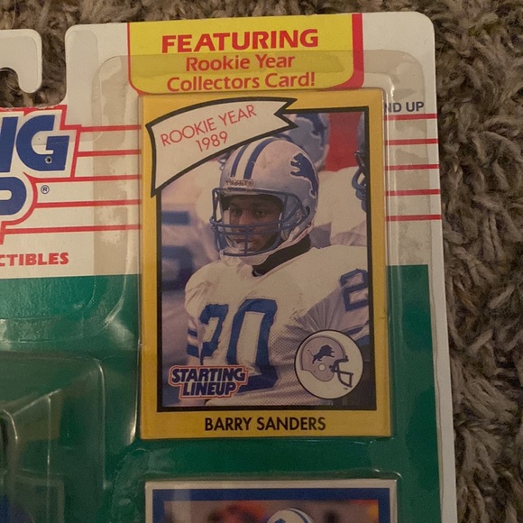 Barry Sanders rookie card and figure - Picture 3 of 5
